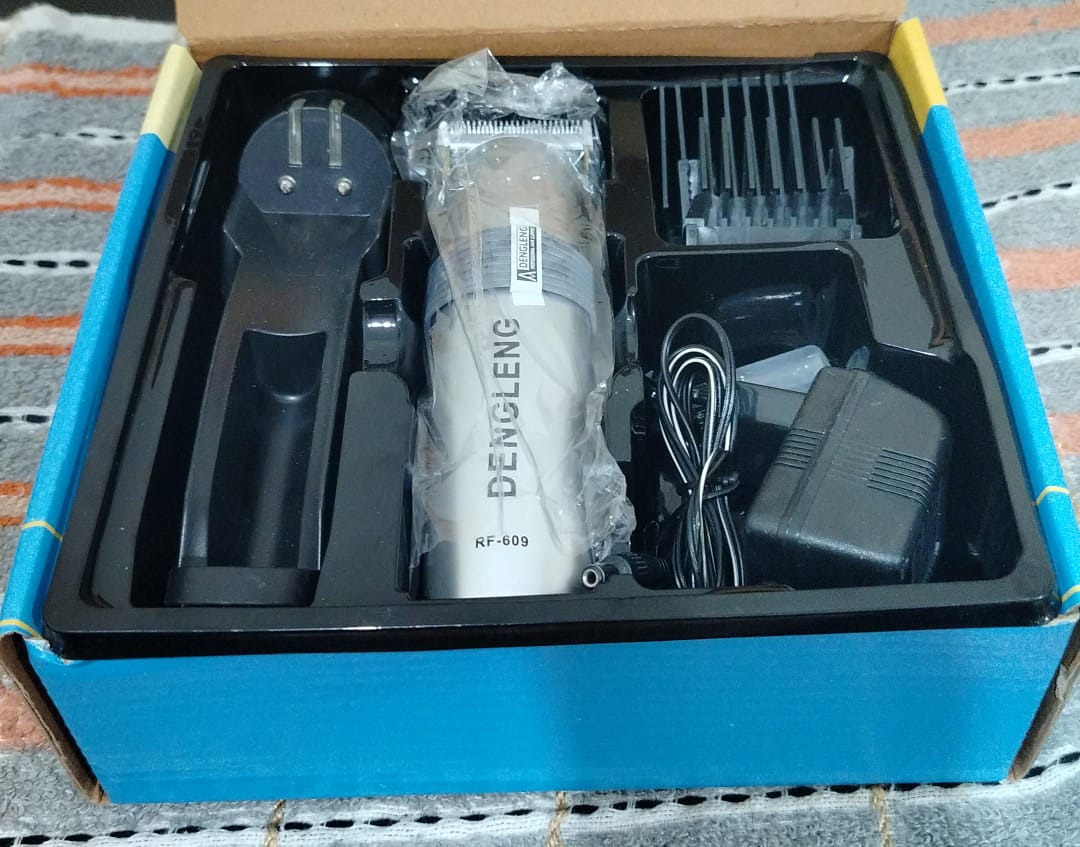 Dengleng RF-609 Rechargeable Hair And Beard Shaving Machine Set With Box For Men And Grooming